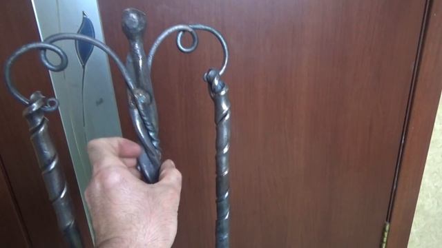 Скручивание круглой трубы вручную.