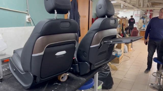 Откидные столики на спинки сидений механические смотреть онлайн