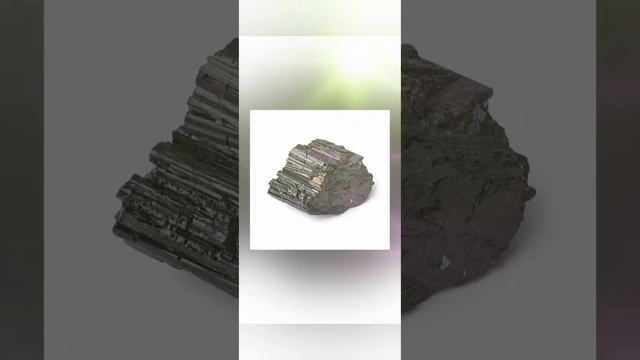Шерл. Чёрный Турмалин.