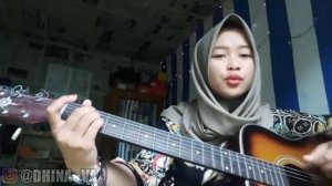 Dhina Va Cover Lagu "Bagai Langit Dan Bumi"