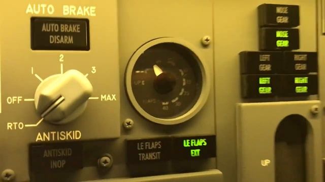 Boeing 737 - 800 NG Flightsimulator Homecockpit CP Flight Opencockpits Flightdecksolutions смотреть онлайн