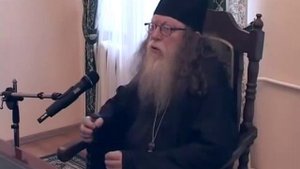 Архимандрит Рафаил (Карелин). Как правильно относиться к своему духовному отцу?