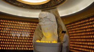 Китай. о.Хайнань. Центр буддизма "Наньшань"