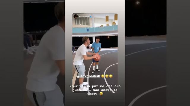 Ben Chilwell Laughs At Grealish Poor Basketball Shot😝🏀