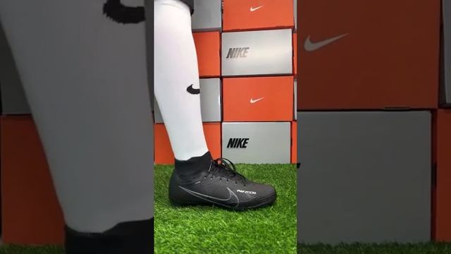 New collections!Футбольные бутсы от NIKE