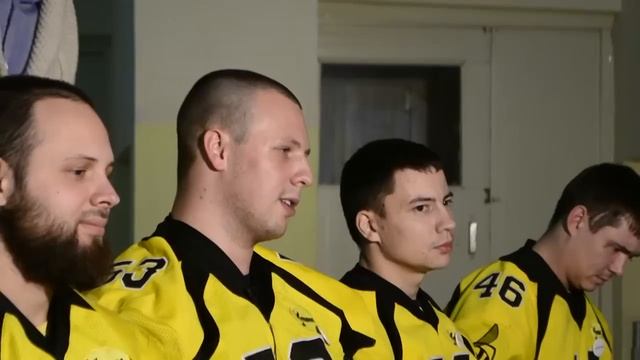 // Командный дух - команда по Американскому футболу "Шершни"