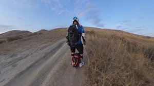 Тихая бухта на моноколесе через горы