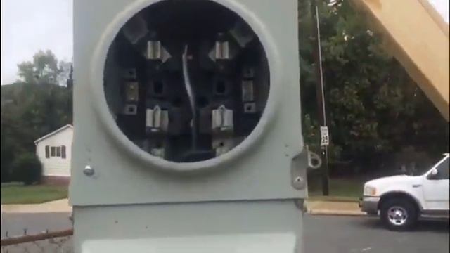 Электрик-Мастер. Питание для стройки жилого дома. смотреть онлайн