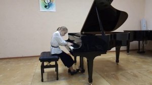 Ильичева Таисия, 11 лет.  В. Ходош "Красная шапочка"
