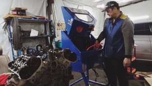 В Москву за установкой мойка деталей.