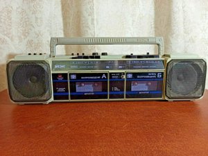 КАССЕТНЫЙ МАГНИТОФОН ИЖ 306 -1990-1991 год производства СССР.