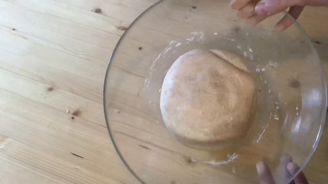 Французская булка на закваске. Французская булка с цельнозерновой мукой.