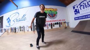 Что такое фри скейт / free skate - Аарон Кайро против команды JMK Riders