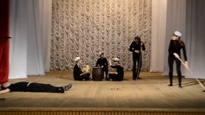 Эстрадный номер "На палубе" -  Театральная студия при театре "Мадригал", г. Харьков, 2014