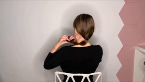 Прическа для длинных волос с гребешком. +1 вариант