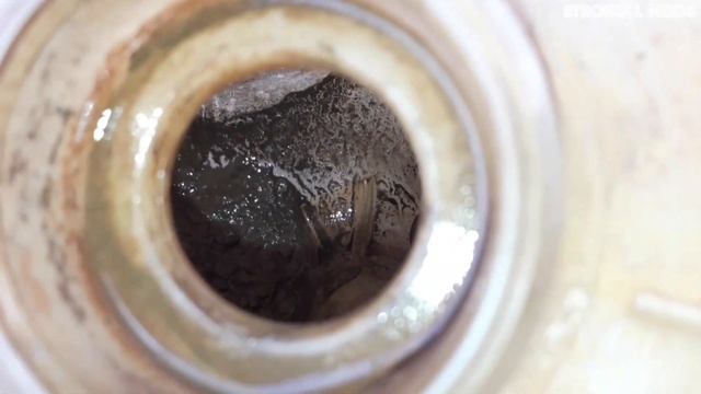 Какашица в бачке / Ford Scorpio V6 смотреть онлайн