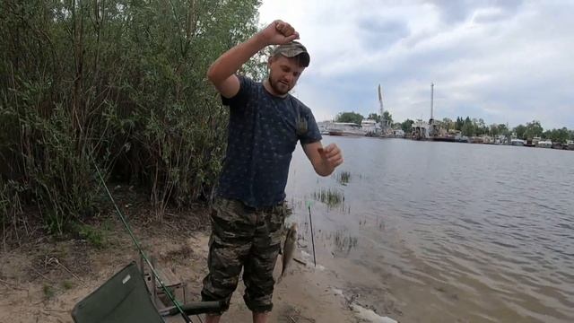 Рыбалка на реке Дон 2021г. Активный весенний клев карася. смотреть онлайн