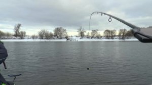 Правильный промер глубины и выбор дистанции в фидерной ловле часть 6 зимняя река