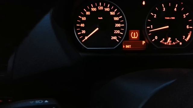 Адаптация давления в шинах BMW E87 смотреть онлайн