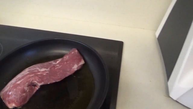 Свиная вырезка с чесноком по испански
