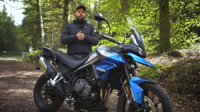 New 2021 Triumph Tiger 850 Sport vs. Tiger 900 Lineup: Which Should You Buy? смотреть онлайн