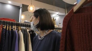 ПРОДАВЩИЦА В ТЦ ЗАПРЕЩАЕТ СЪЕМКУ / БОРЗАЯ ДИРЕКТРИКРИСА ВЫЗЫВАЕТ МУЖА МУСОРА / ЗАПРЕТ ВИДЕОСЪЕМКИ.