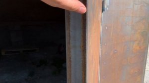 ГАРАЖНЫЕ МЕТАЛИЧЕСКИЕ ВОРОТА С КАЛИТКОЙ