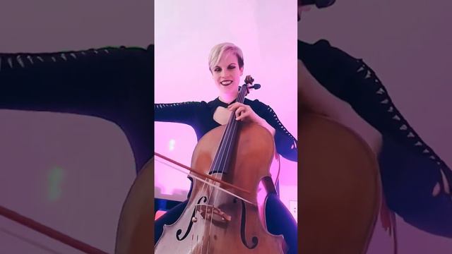 Cello Vibrato in Thumb Position Part 3 | #CelloTipThursday смотреть онлайн