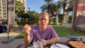 KFC Pizza! Что едят в Дубае в Pizza Hut? / Big Box и ПАСТА в Пицца Хат / Почему у нас так не делают
