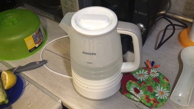 Лайфхак, как вскипятить воду в чайнике быстро смотреть онлайн