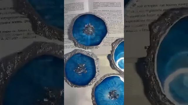 Набор из 4х подстаканников синего цвета из эпоксидной смолы смотреть онлайн