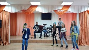 Дудкин Михаил, 9 лет п. Лонгъюган "Черный бумер"