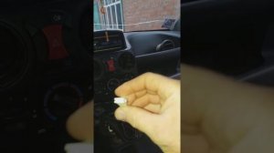 не открывается заслонка печки холодного и горячего воздуха Фиат добло 2010г