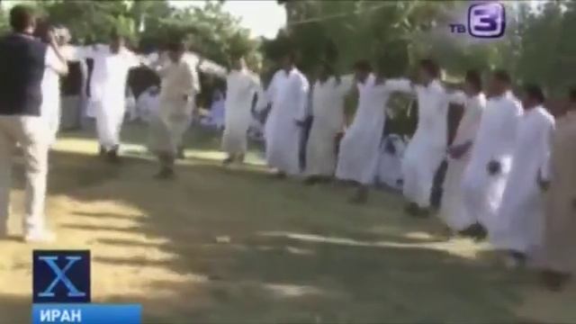 Х-версии:Иранец женился в 92 года на 22 летней девушке. смотреть онлайн