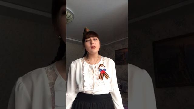 Афанасенко Настя И будет месяц май (фрагмент) смотреть онлайн