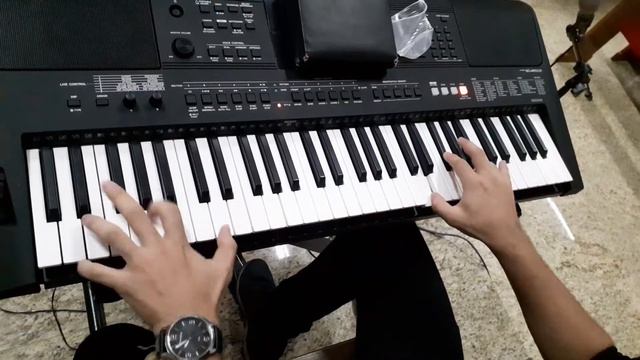 Hallelujah -Testando Yamaha PSR E453 смотреть онлайн