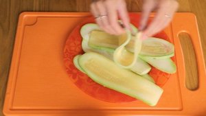 Самая Вкусная Закуска на Праздничный Стол! Куриные Рулетики с Беконом.