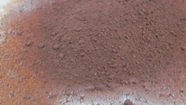 Шоколадные блины под апельсиновым соусом