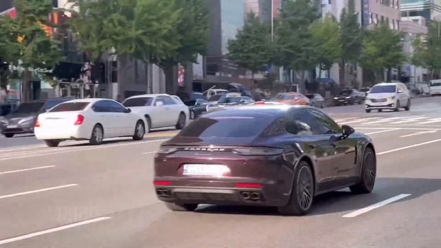 Hypercars in Seoul|Divo, Chiron Pur Sport, Laferrari Aperta, SLR, Senna, Senna LM, Vanquish Zagato смотреть онлайн
