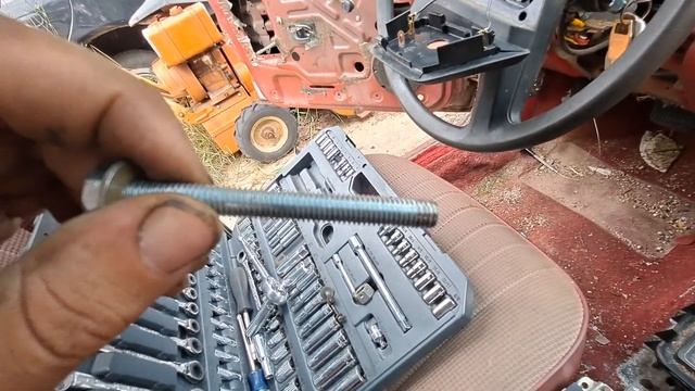 1981-1990 Ford Escort EXP Power Steering Wheel Removal смотреть онлайн