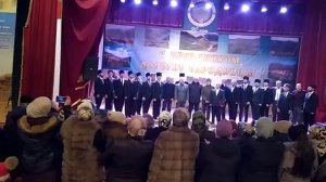 Супер исполнение гимна от хора"Поющая Чарода"