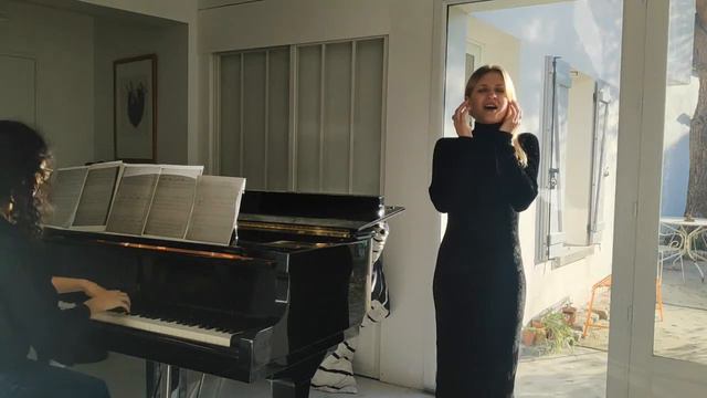 Stella Siecinska смотреть онлайн