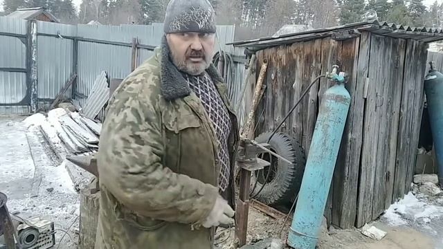 Самодельный горн и кованные элементы просто.? смотреть онлайн