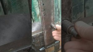 Оборотный (двухсторонний) плуг из пропанового баллона