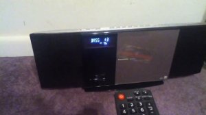 Panasonic SC-HC30 radio/stereo