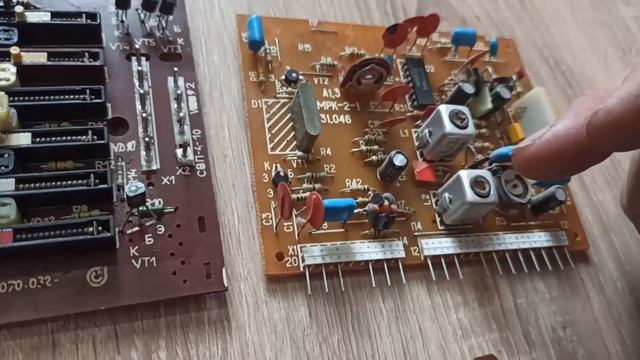 Телевизор чёрно-белого изображения ВЭЛС 50ТБ-306