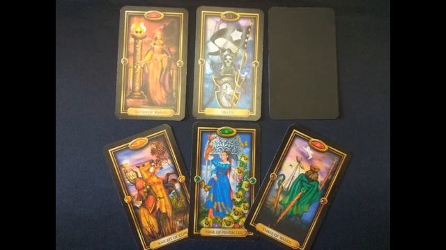 Какая мысль о тебе не даёт ему покоя? #гадание #психология #таро #проблемы #отношения смотреть онлайн