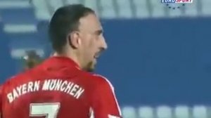 Рибери прокатил на спине