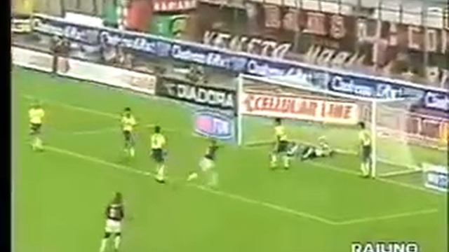 Oliver Bierhoff (Milan) - 12/09/1998 - Milan 3x0 Bologna - 2 gols смотреть онлайн