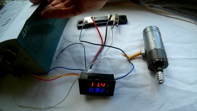 Как подключить ВОЛЬТМЕТР-АМПЕРМЕТР с шунтом с Аliexpress смотреть онлайн